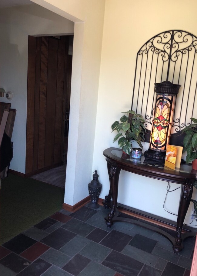 1003 Warren St, Chenoa, IL 61726 - photo 7