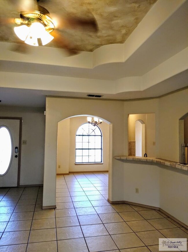 1900 N Waterwillow, Weslaco, TX 78596 - photo 5