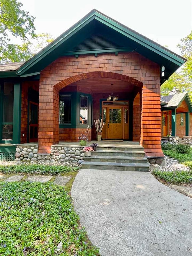 805 Glenn Dr, Harbor Springs, MI 49740 - photo 3