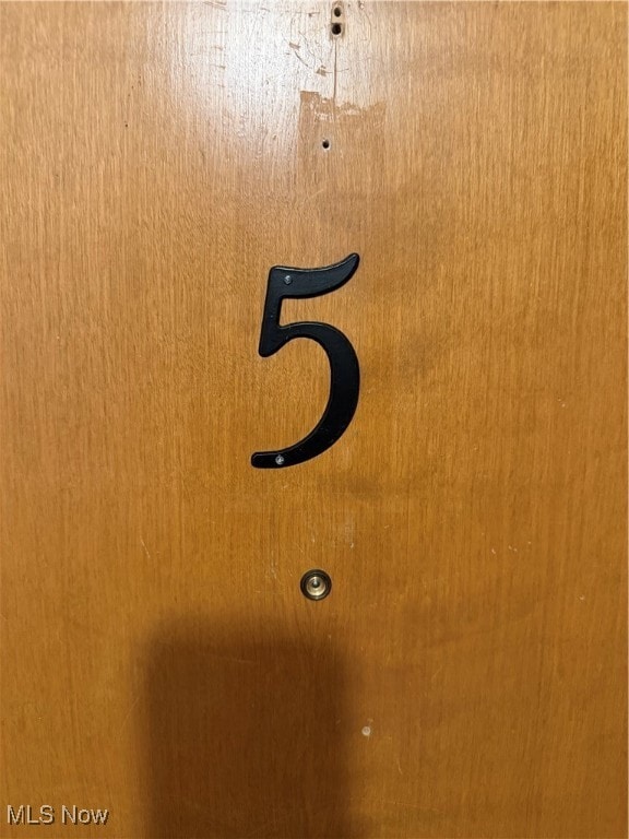 52 Southwoods Ave, Youngstown, OH 44512 - photo 2