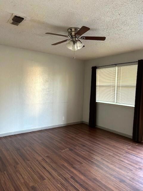 709 N Avenue A, Springtown, TX 76082 - photo 5