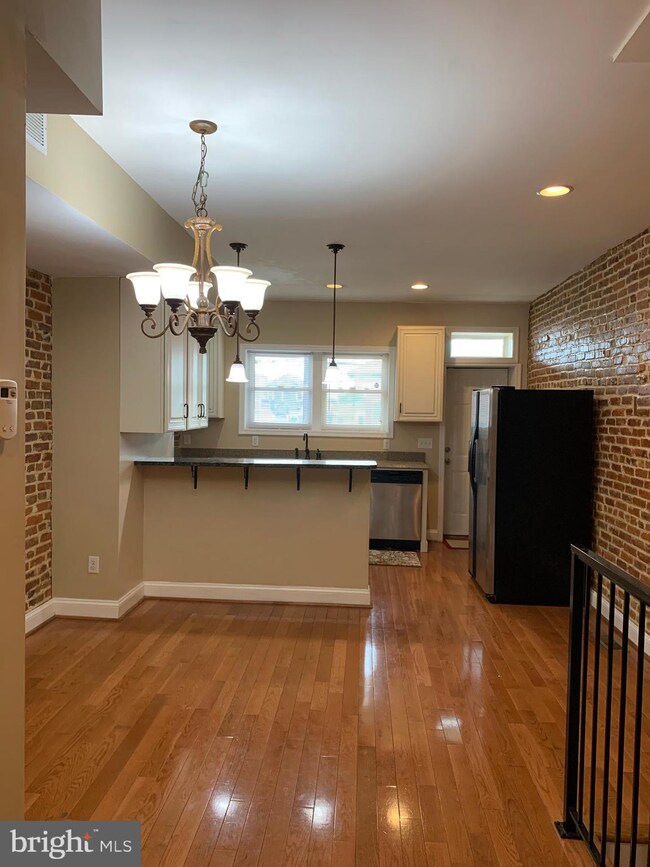 23 N Luzerne Ave, Baltimore, MD 21224 - photo 5