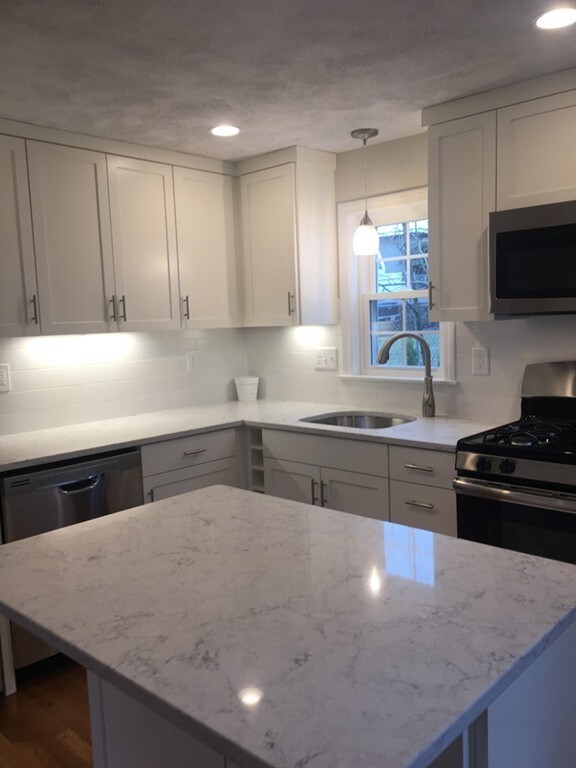 9 Evergreen Ln unit 11, Arlington, MA 02474 - photo 7