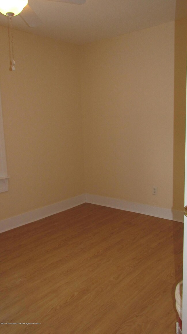 86 Leroy Place, Keansburg, NJ 07734 - photo 3