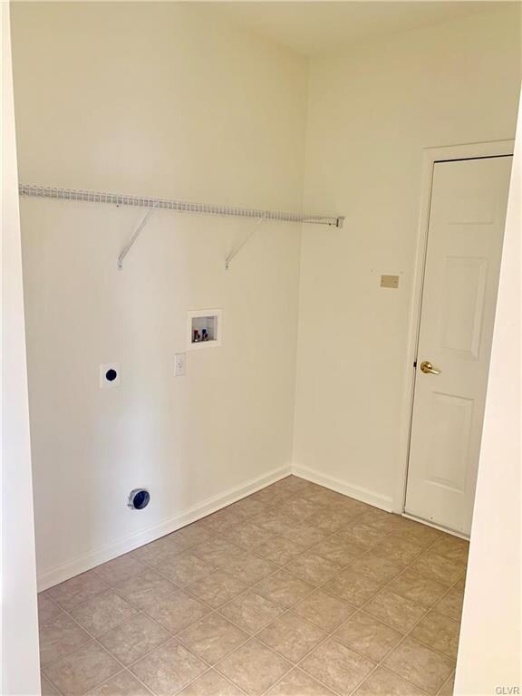 1st Floor Laundry Area