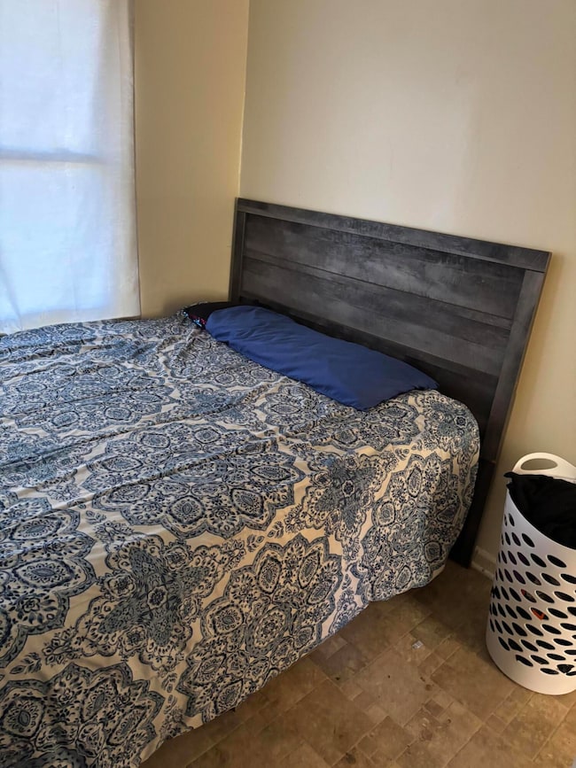 204 Drayton St, Manning, SC 29102 - photo 4