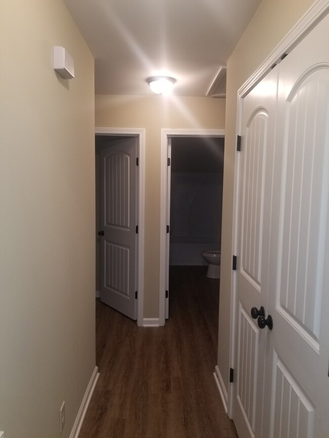 60 Al White Dr, Manchester, TN 37355 - photo 7