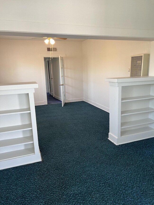 2809 Grant Ave, El Paso, TX 79930 - photo 2