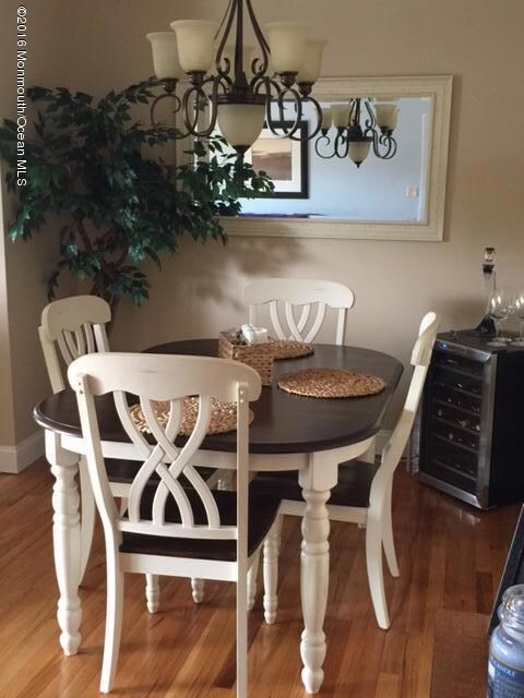 rickys dining room up close
