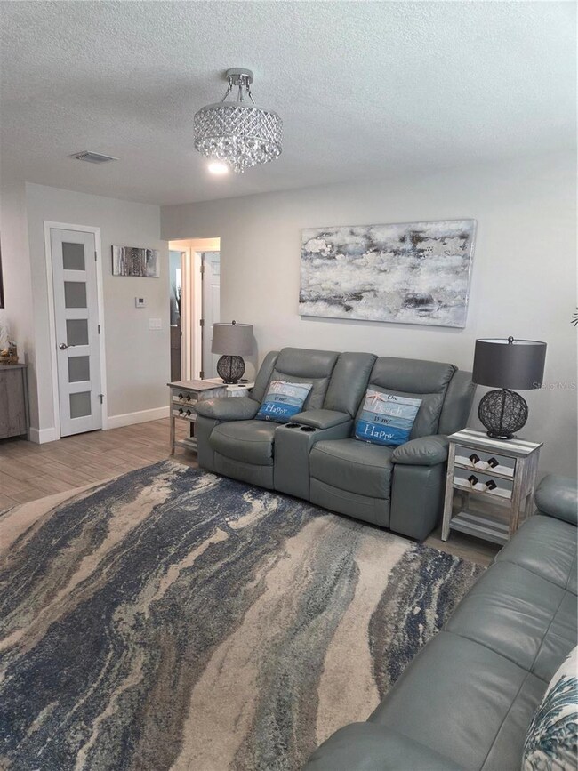 8445 Phillip N unit 13, Pinellas Park, FL 33781 - photo 7