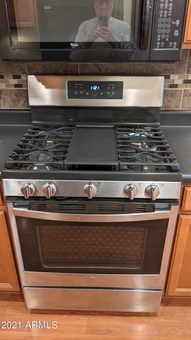 Gas Stove New