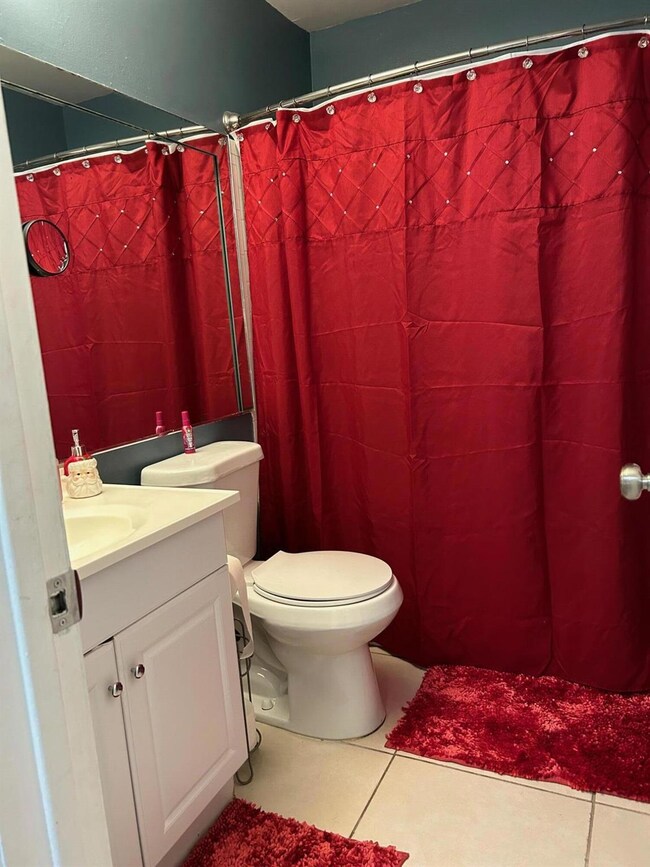 5308 NE 6th Ave unit G14, Fort Lauderdale, FL 33334 - photo 6