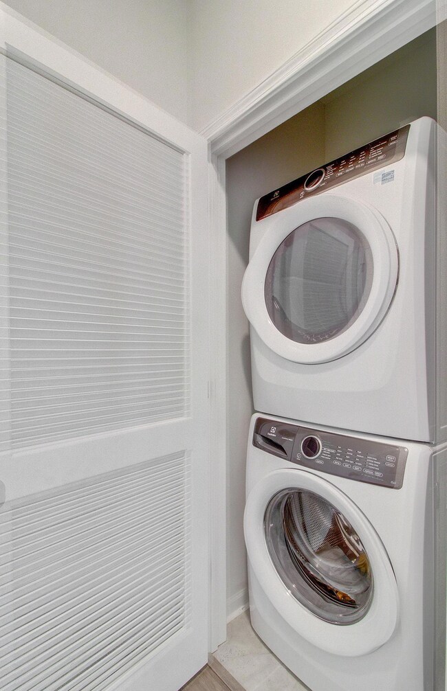 Taylor Mother in Law Laundry area