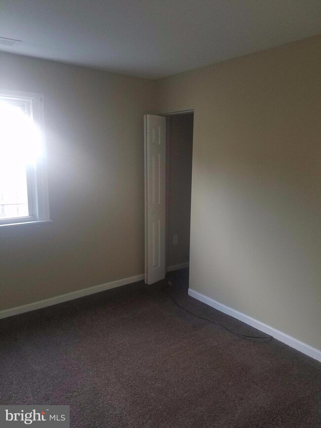 4915 Monroe St, Bladensburg, MD 20710 - photo 7