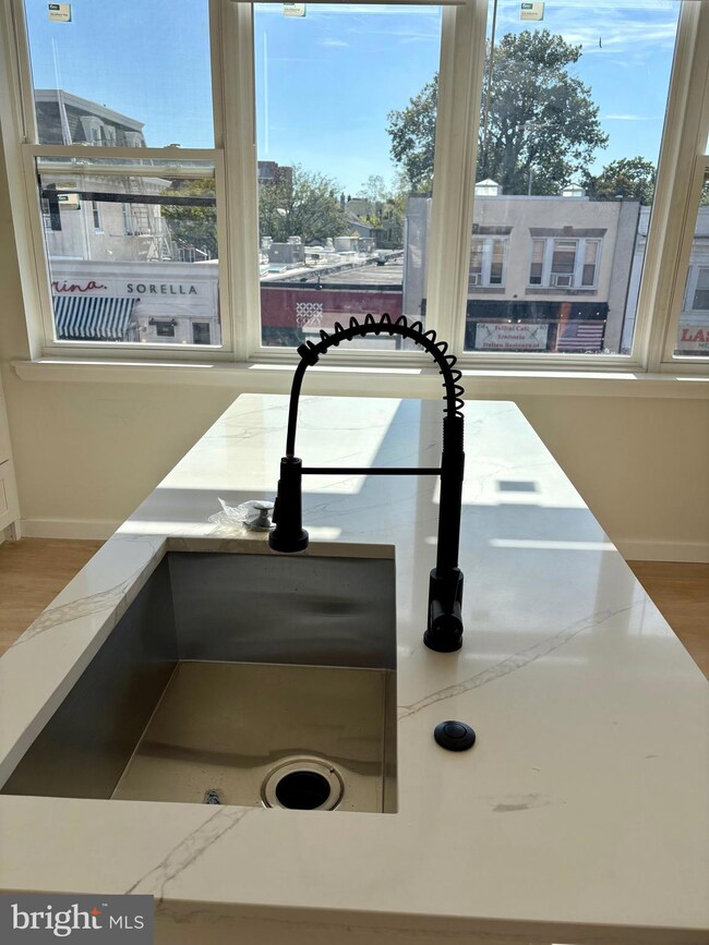 865 W Lancaster Ave, Bryn Mawr, PA 19010 - photo 6