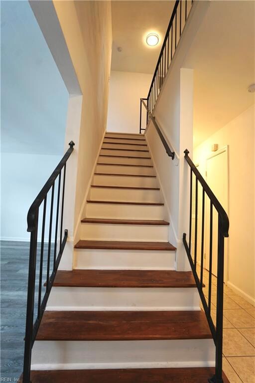 393 Jury Ln unit F, Newport News, VA 23608 - photo 7