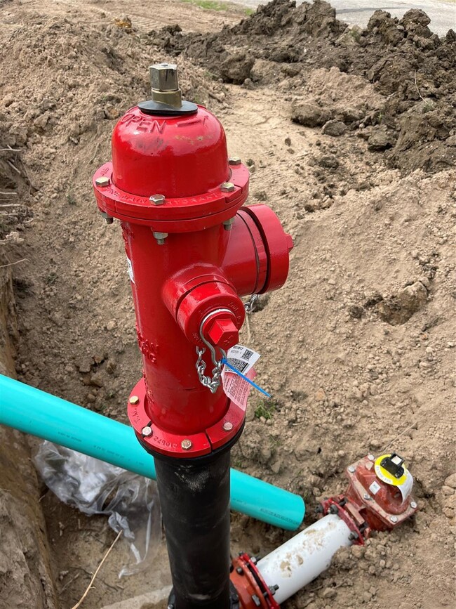 1320 Cypress Trail Loop, Rockdale, TX 76567 - photo 6