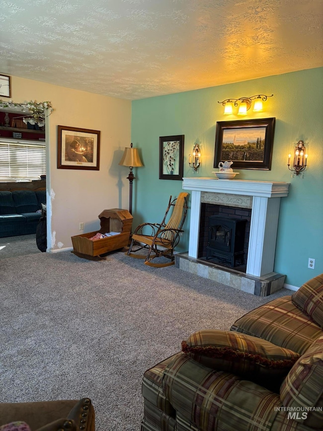 636 Spruce Cir, Gooding, ID 83330 - photo 4