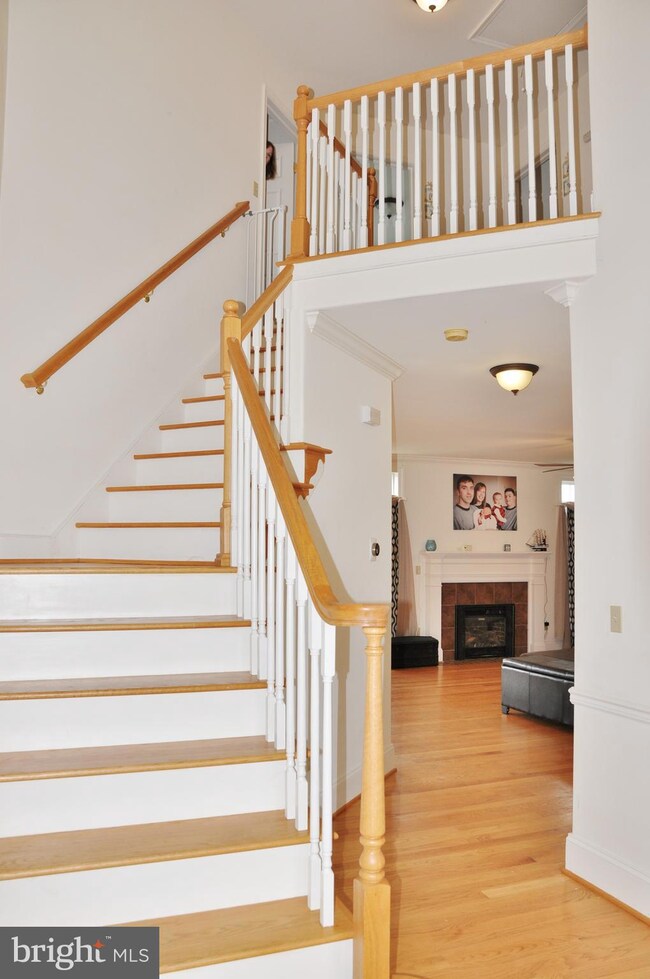 112 West Ct, Glen Rock, PA 17327 - photo 4