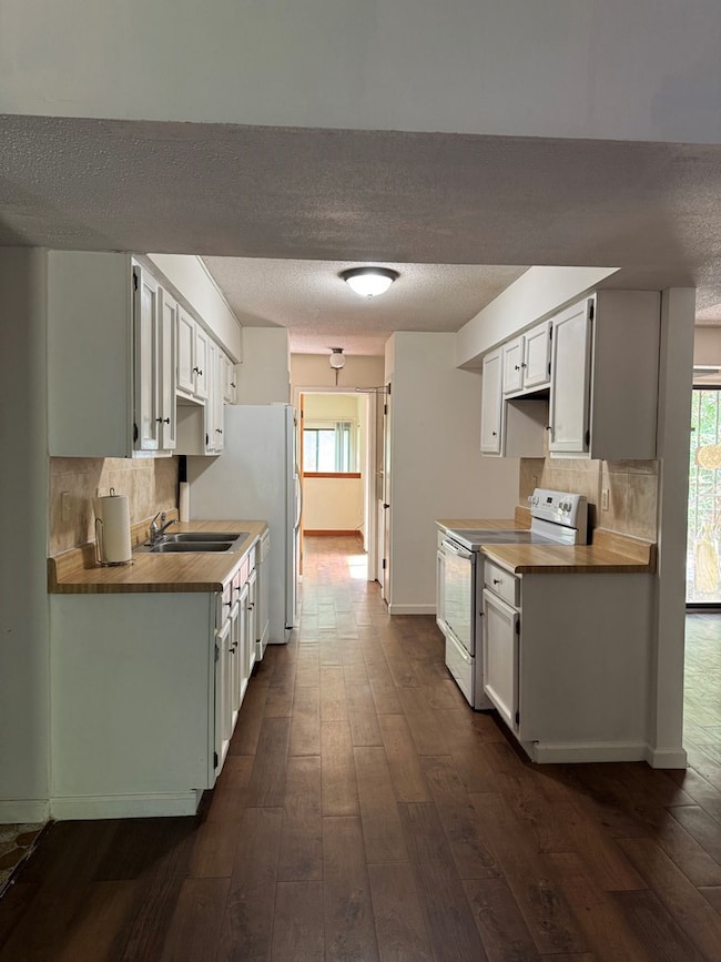 6669 Ahekolo Cir, Diamondhead, MS 39525 - photo 3