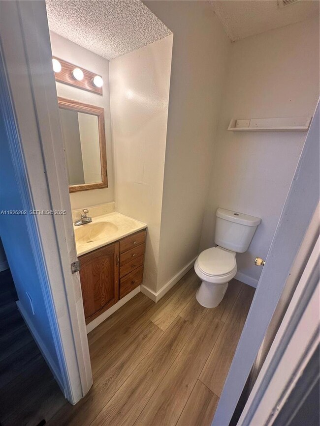 27347 SW 117th Place, Homestead, FL 33032 - photo 6