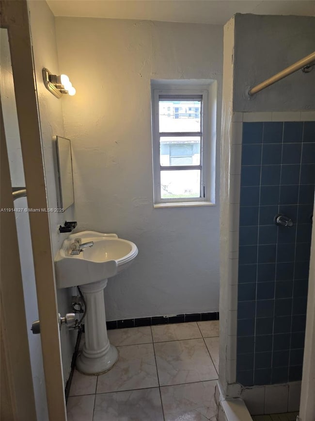 1437 NE 110th Terrace unit 2, Miami, FL 33161 - photo 6