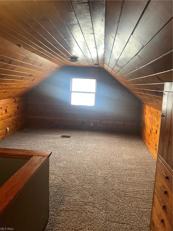 Upstairs bedroom