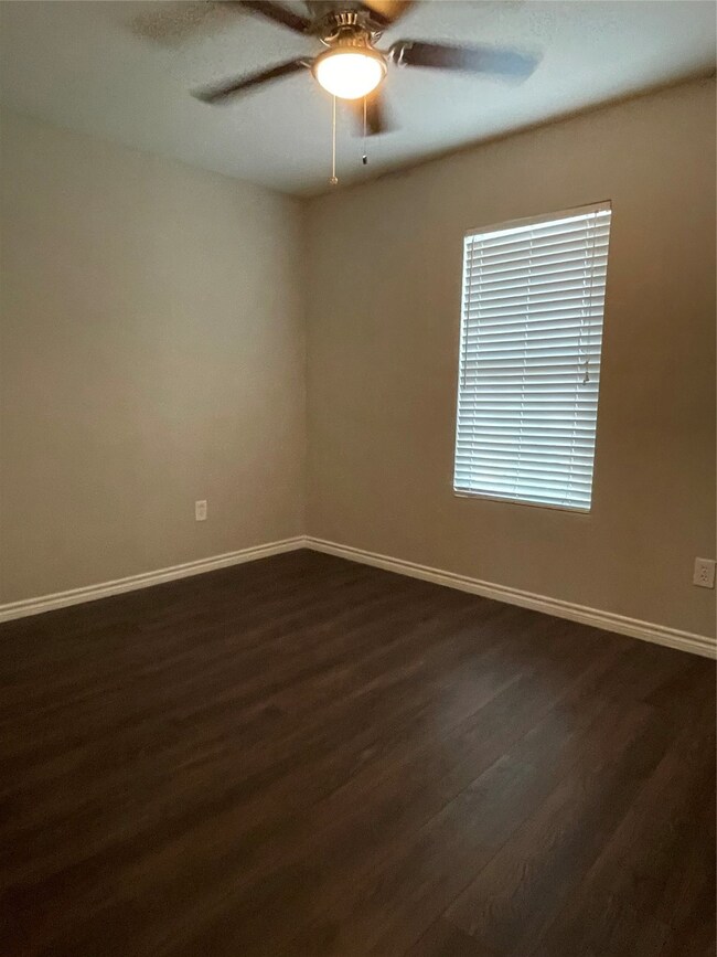 6808 Conley St, Houston, TX 77021 - photo 7