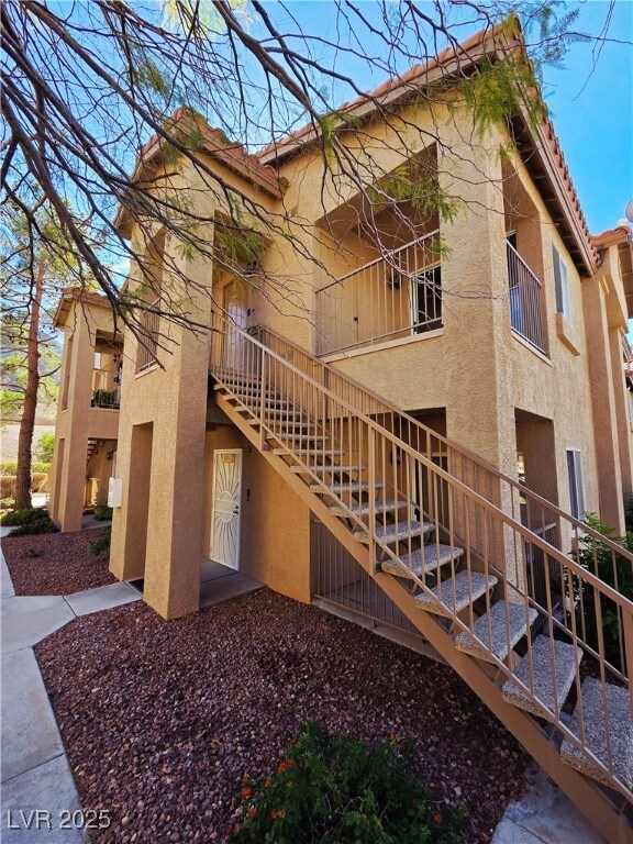 2110 Los Feliz St unit 2067, Las Vegas, NV 89156 - photo 2