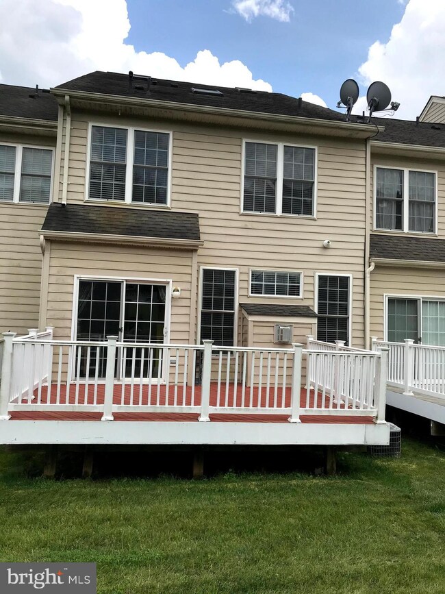 12721 York Mill Ln, Clarksburg, MD 20871 - photo 3