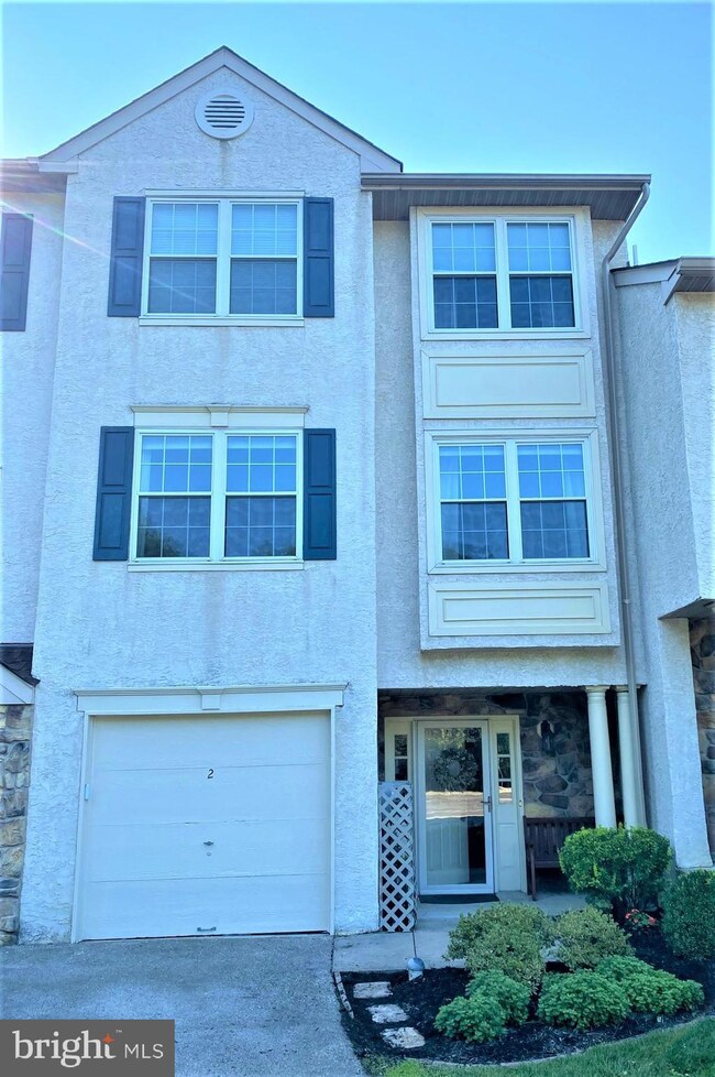 2 Plum Ct, Lafayette Hill, PA 19444 - photo 3