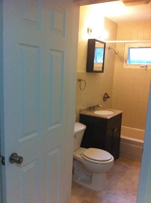 238 Adams St, Newton, MA 02458 - photo 3