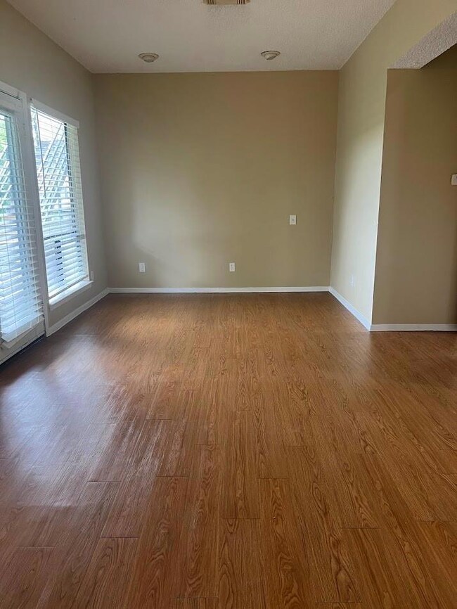 2612 San Pedro St unit 117, Austin, TX 78705 - photo 3