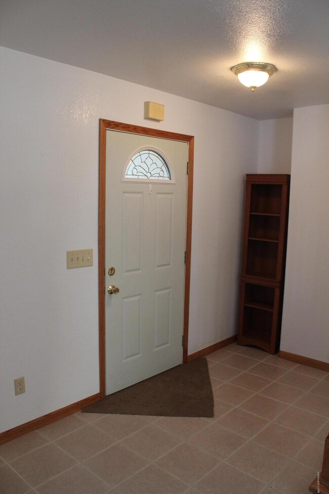 Interior Entryway