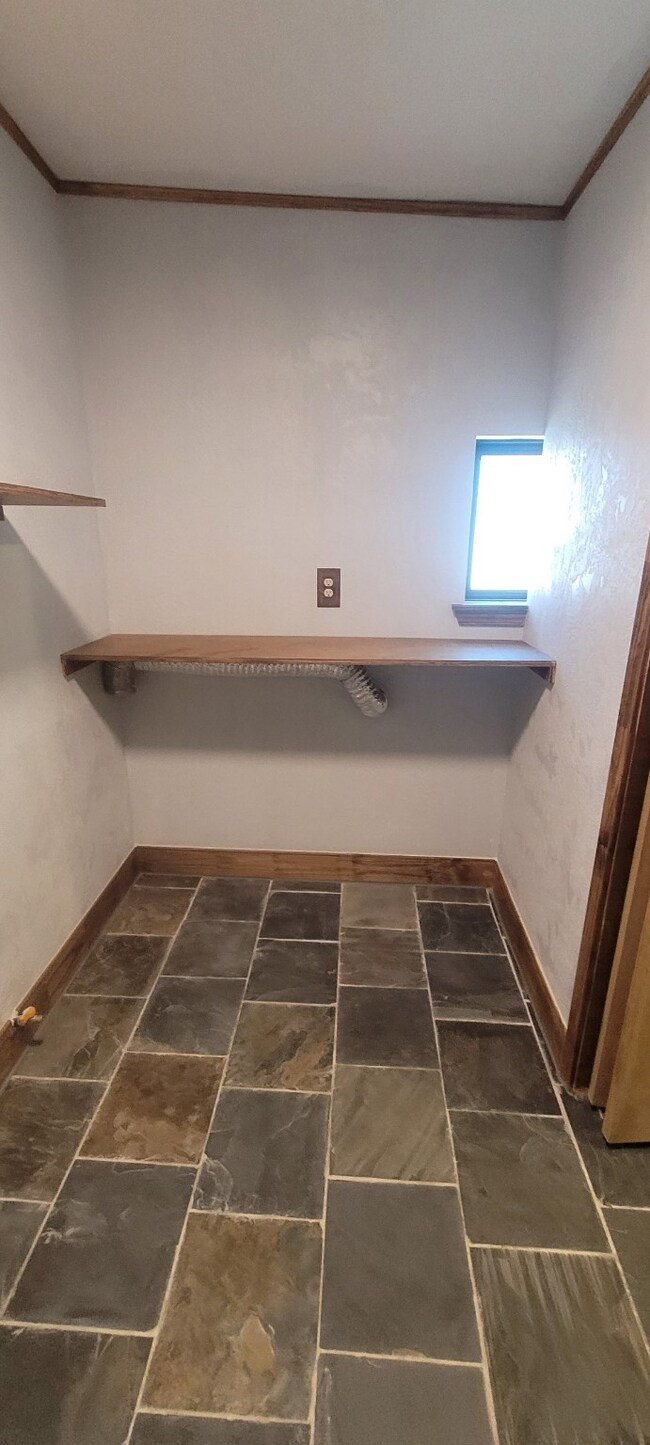 7306 Moline St unit B, Houston, TX 77087 - photo 6