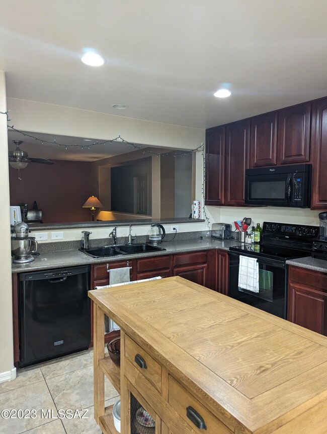 5868 N Dartwhite Dr, Tucson, AZ 85741 - photo 5