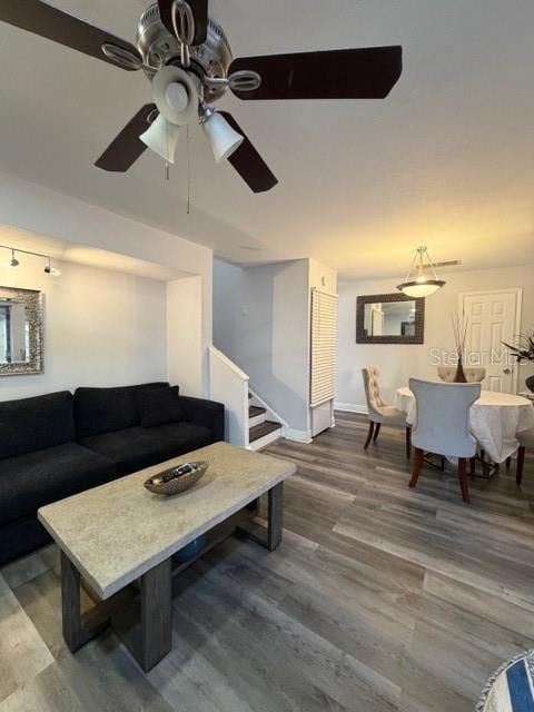 12414 N 58th St unit 63, Tampa, FL 33617 - photo 5