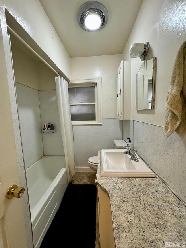 904 S Bridge St, Winnemucca, NV 89445 - photo 6