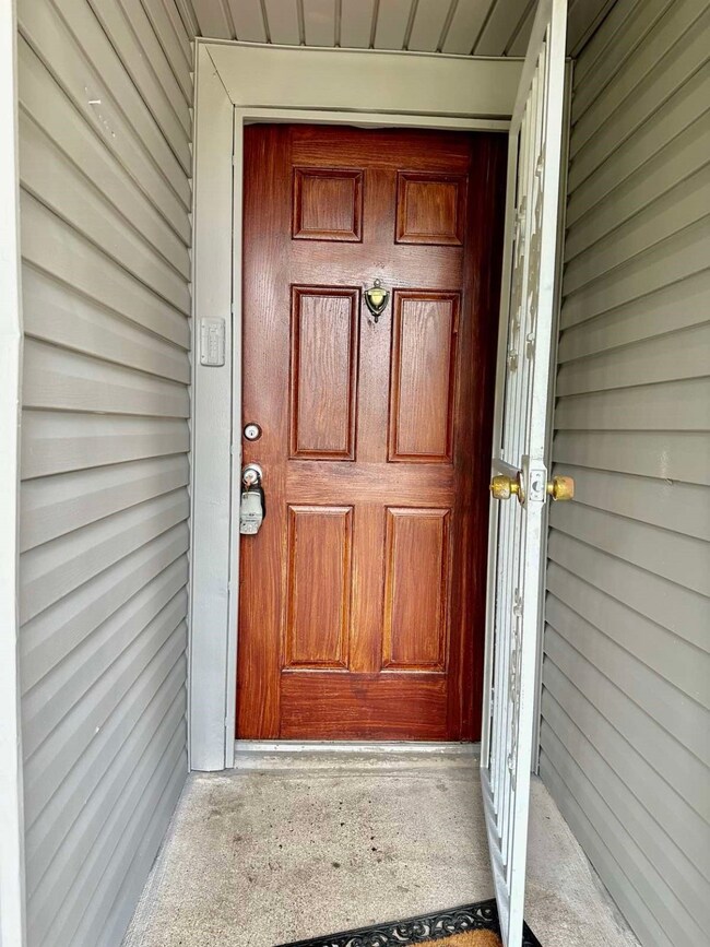 6009 Arthington St, Houston, TX 77053 - photo 2