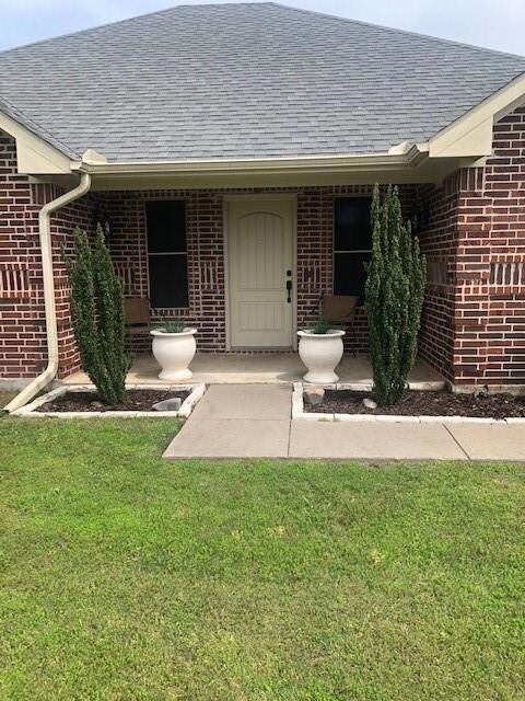 309 Bryant St, Pottsboro, TX 75076 - photo 2