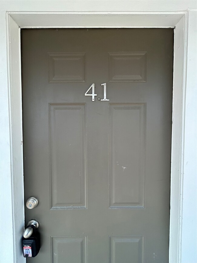 5415 Scott St unit 41, Houston, TX 77021 - photo 2