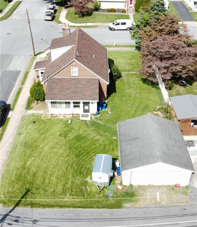 504 Forrest Ave, Bethlehem, PA 18017 - photo 2