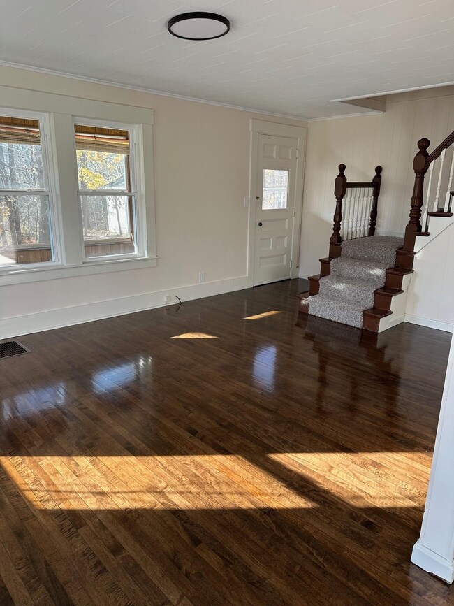 5 Tuttle Ct, Rochester, NH 03839 - photo 7