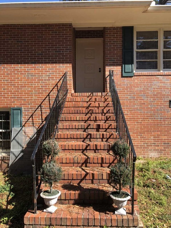 767 Winchester Cir, Macon, GA 31210 - photo 2