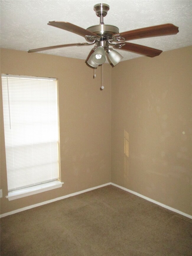 4414 Hirschfield Rd, Spring, TX 77373 - photo 7