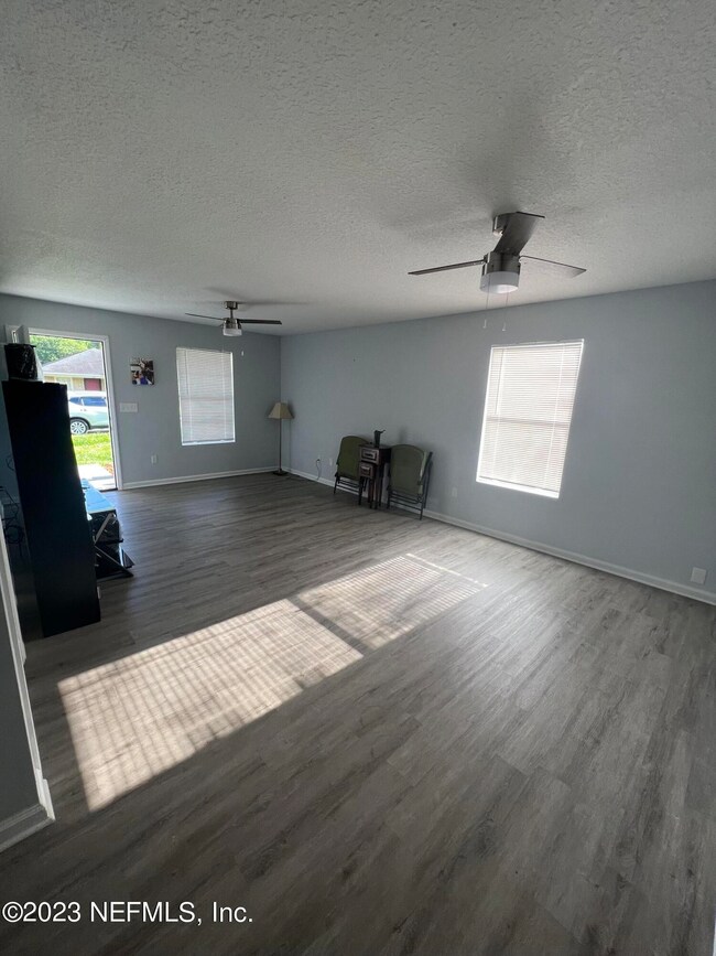 7818 India Ave, Jacksonville, FL 32211 - photo 6