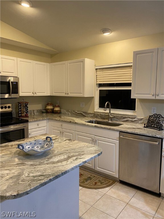 KITCHEN WITH BRAND NEW GRANITE COUNTERTOPS