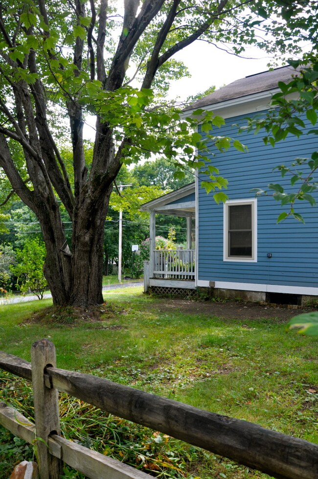 SIDE VIEW TOWARD FRONT