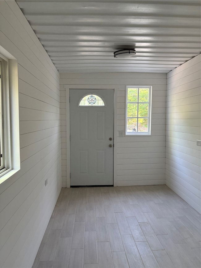 919 Brooks Ave, Rosenberg, TX 77471 - photo 2