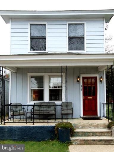 212 Eastern Ave, Annapolis, MD 21403 - photo 2